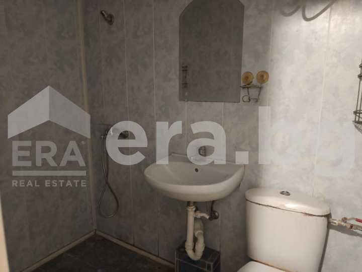 Тристаен, среден апартамент в кв. Кайсиева градина