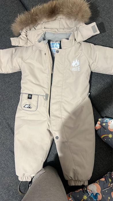 Продам детские комбинезоны