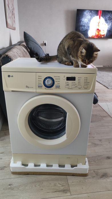 Стиральная машина рабочая