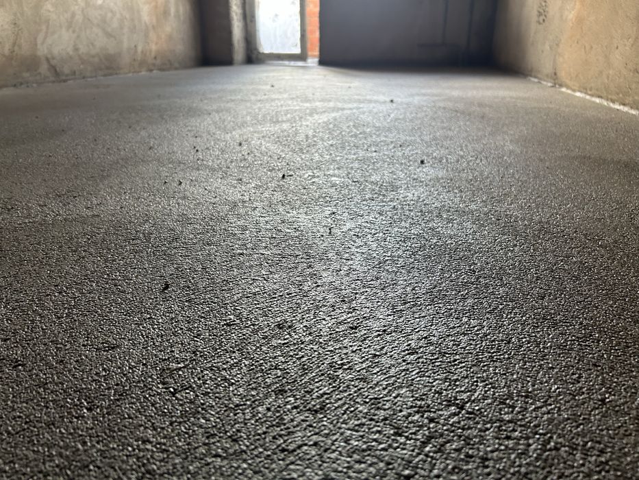 Стяжка полусухая