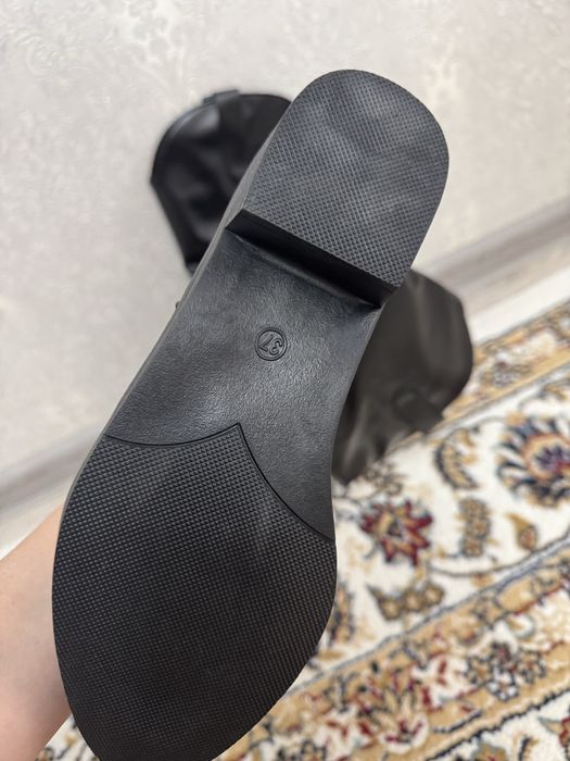 Продам Осенние сапоги
