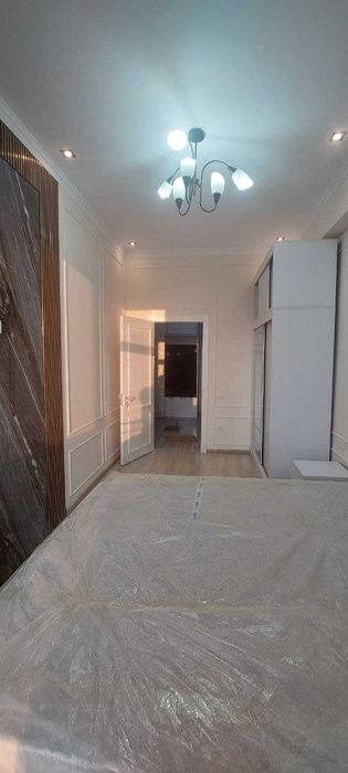 Срочно! 2 хонали квартира сотилади.