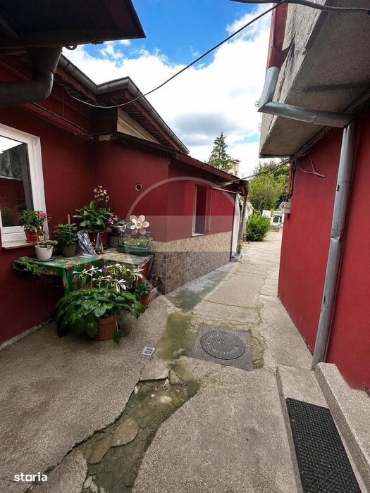 Casă De Vânzare – Ultracentral, Str. Olimpului