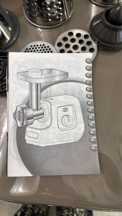 Нерабочая мясорубка moulinex