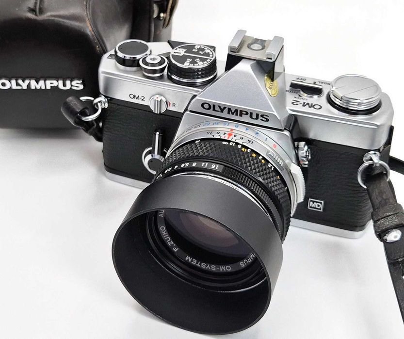 Olympus OM-2 с обектив F.Zuiko 50mm f1.8 , 135mm, 28mm , 35-70mm