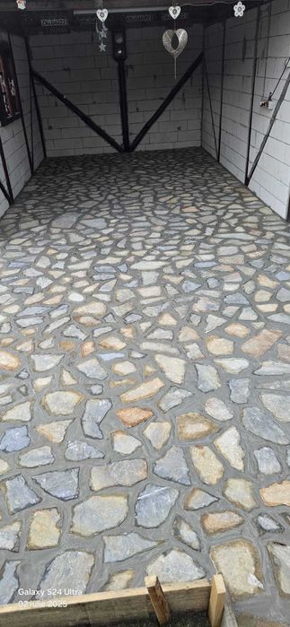 Zidărie și Pavaj cu Piatră de Munte – Aspect Nobil și Duritate Maximă