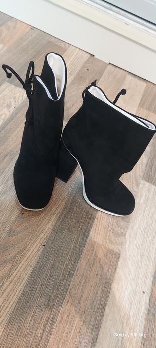 Продаю обувь женский