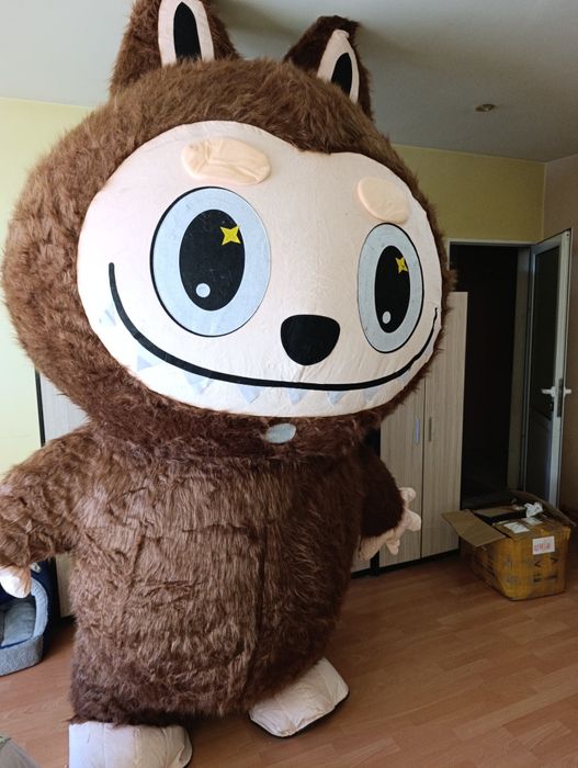 Лабубу костюм не употребяван