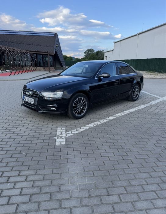 AUDI A4 2013