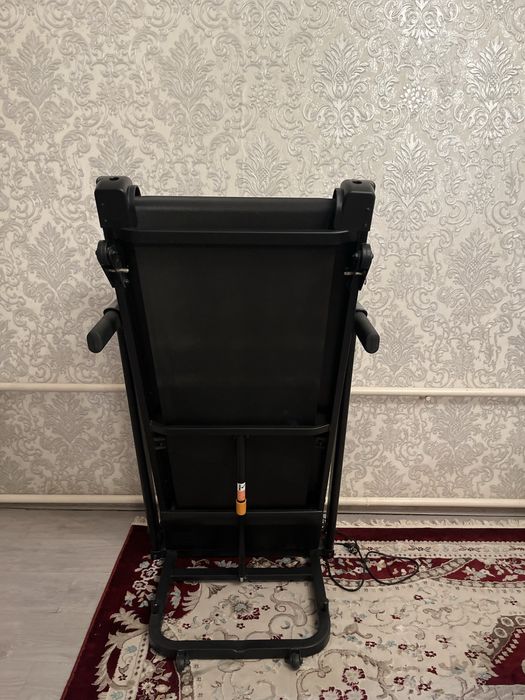 Беговая дорожка новая