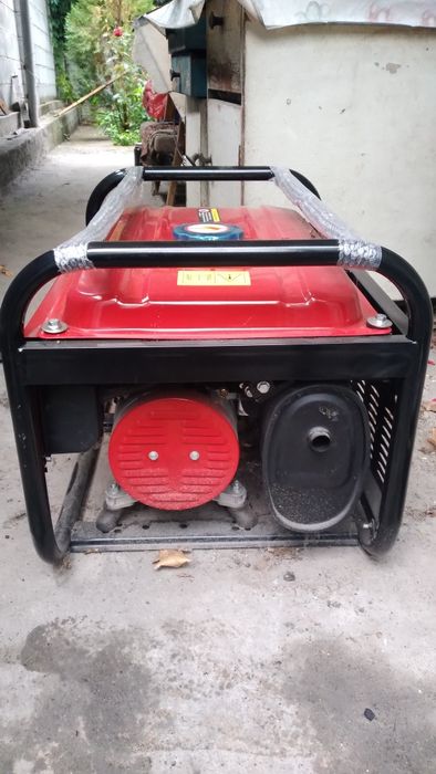 Электростанция ,Хонда 5500