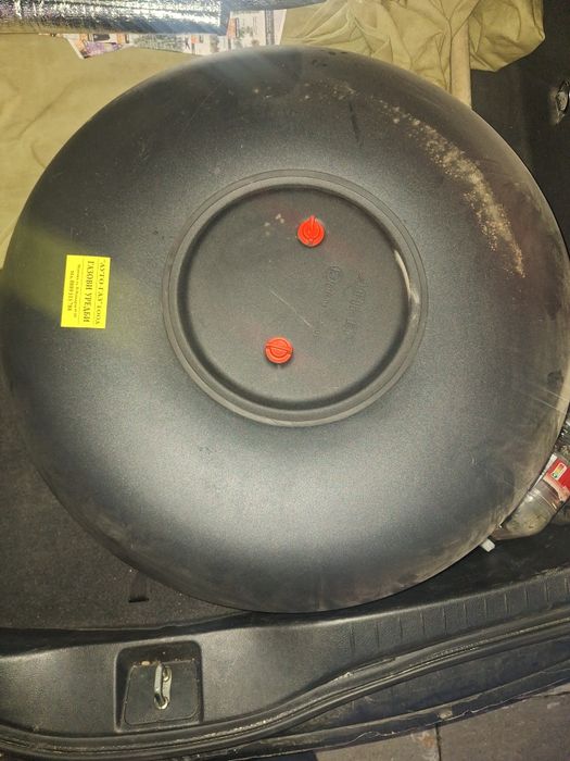 Продавам газова бутилка