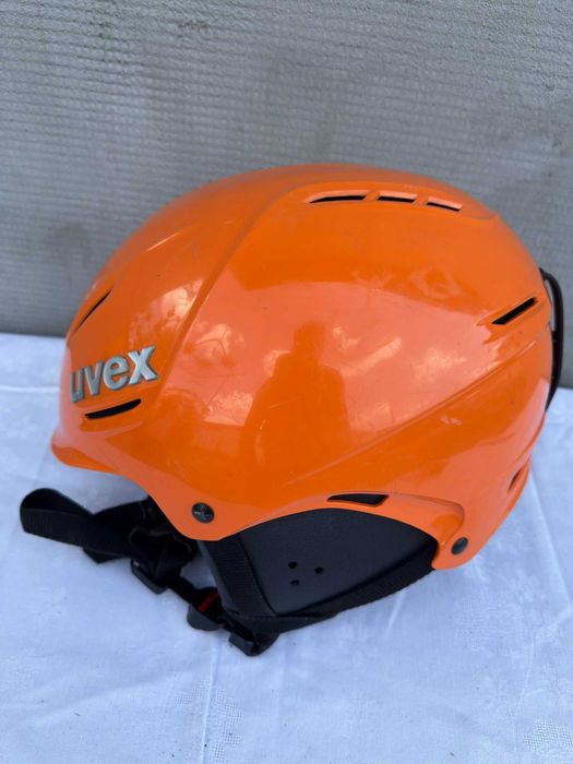 Casca ski schi snowboard UVEX marime reglabila M 52-55cm