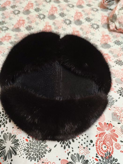 Продам норковую шапку