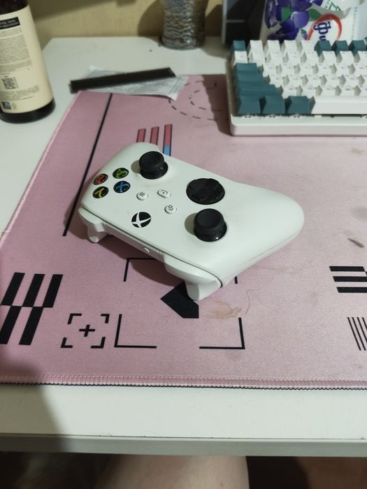 Джойстик XBOX с аккумулятором