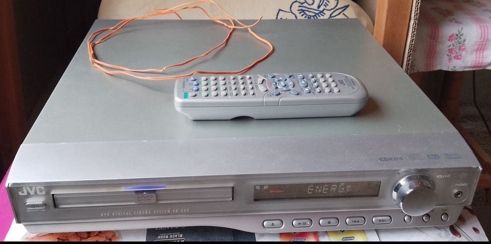 JVC 5.1 канален усилвател за домашно кино