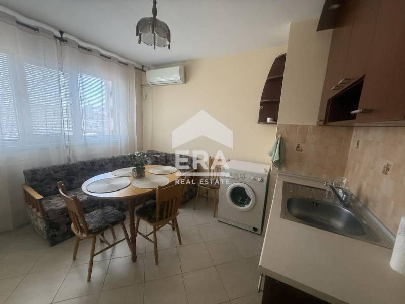 Продава се Двустаен апартамент в Русе, Родина 2 - 60 кв.м за 833 €/кв.м - Снимка #5