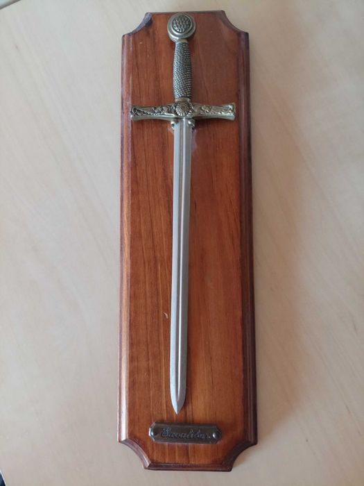 Продавам декорации за дома