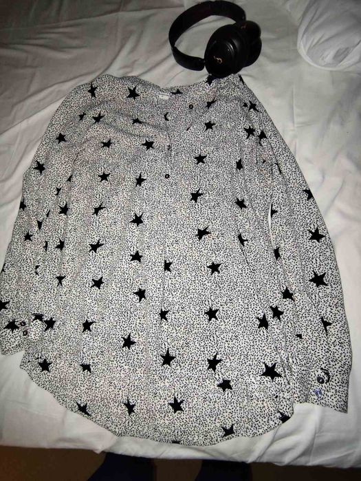 Бяла блуза на черни звезди Jacqueline de Yang