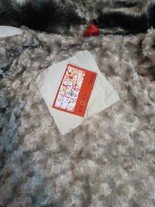 Geaca fis  dama marca Times mărimea L.