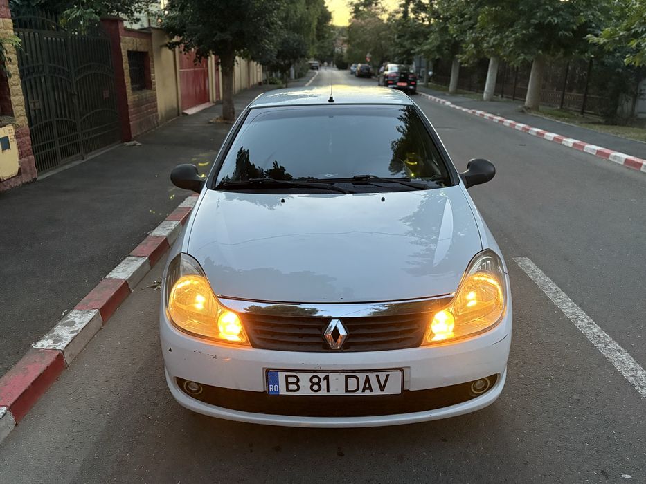 RENAULT Symbol 2012 — imagine 3