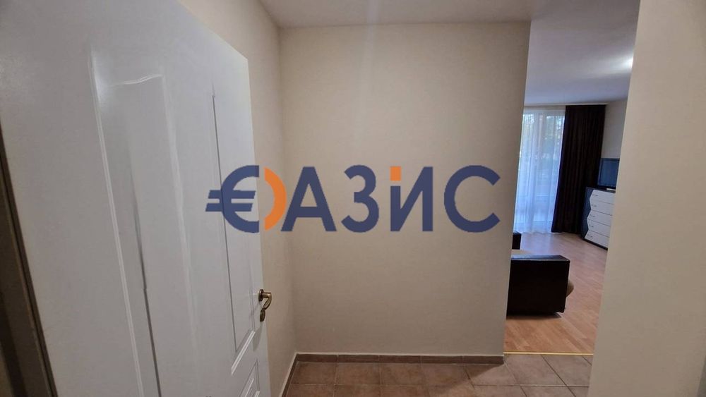 Продава се Двустаен апартамент в к.к. Слънчев бряг - 64 кв.м за 977 €/кв.м - Снимка #1