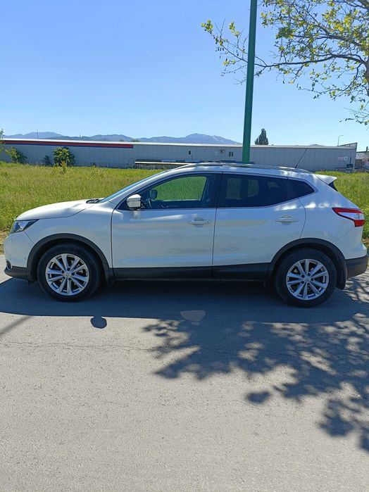 Vând Nissan Qashqai j11