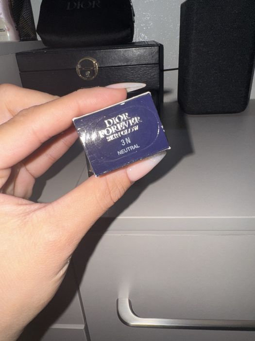 Dior forever skin glow новый