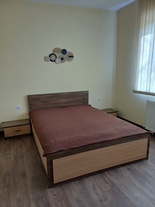 Дава се под наем Тристаен апартамент в Русе, Търговия на едро - 95 кв.м за 510 € - Снимка #3