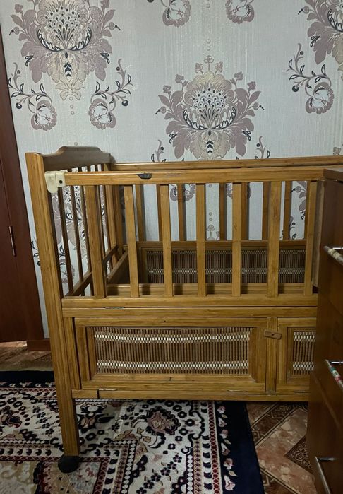 Манеж детский. В хорошем состоянии.