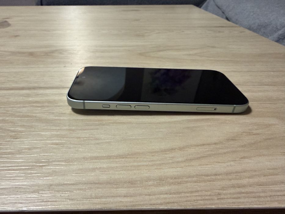 Iphone 15 с гаранция до 22.07.26г