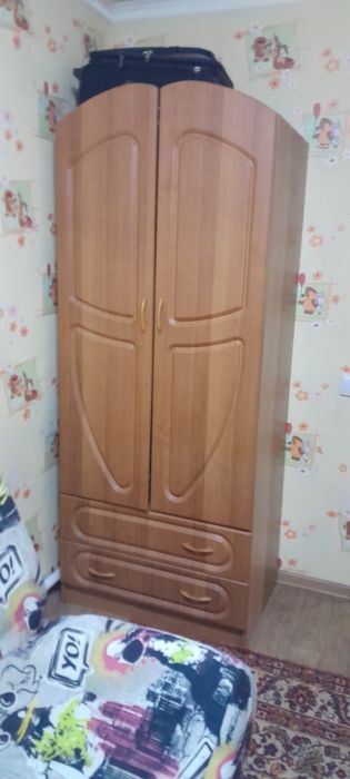 Продам мебель б/у в хорошем состояние самовывоз