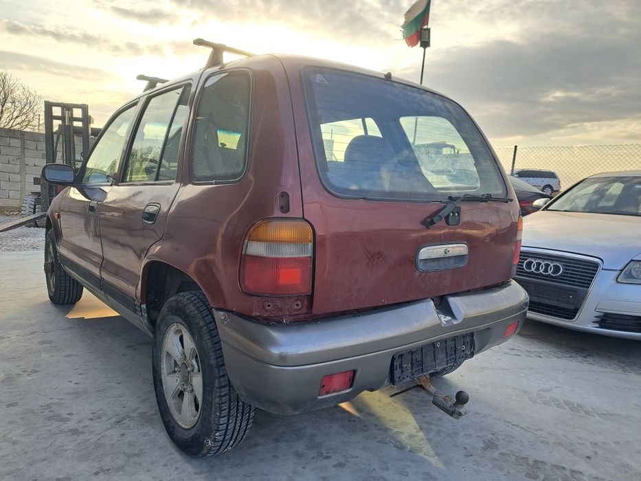 Киа Спортидж Kia Sportage 2.0 I САМО НА ЧАСТИ