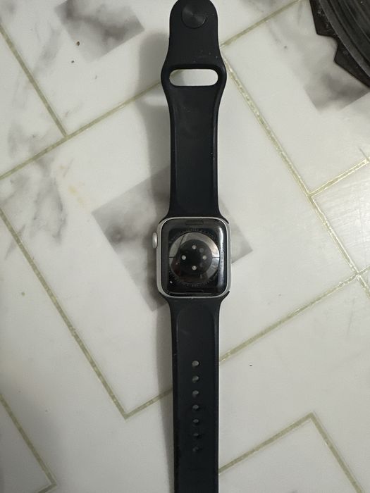 Apple watch серий 6 40мм