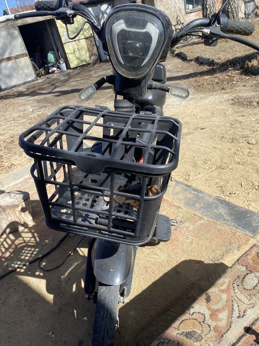 Электроскутер ск8