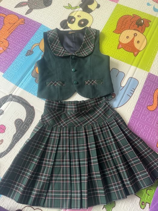 Продам школьную форму