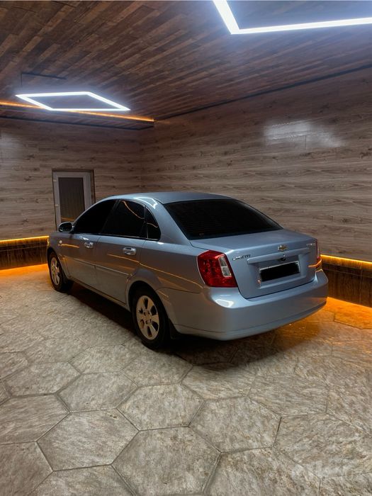 Chevrolet lacetti 2012 , 1.8
