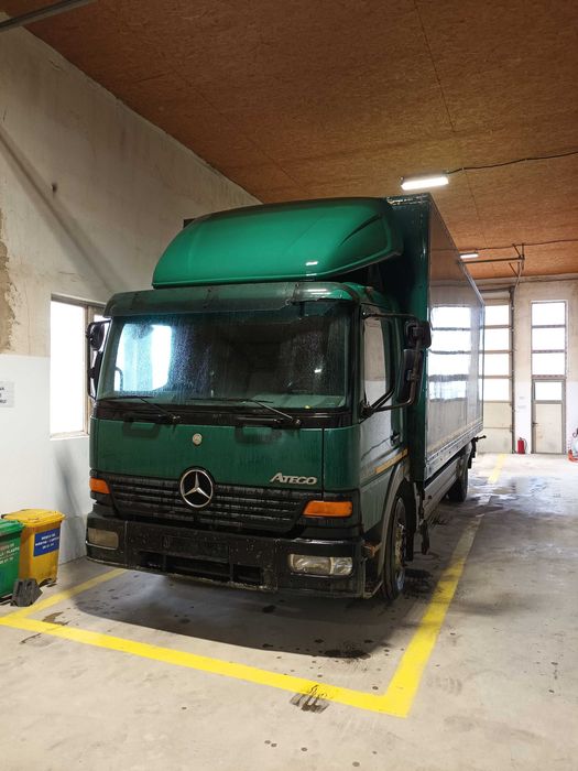 Dezmembram camioane Mercedes Atego