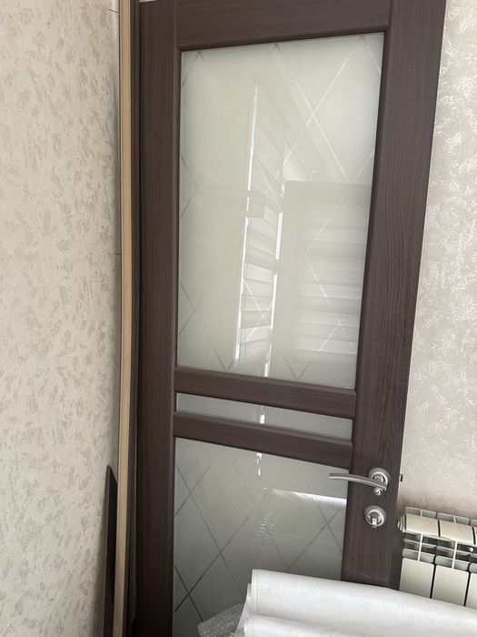 Продам двери комнатные
