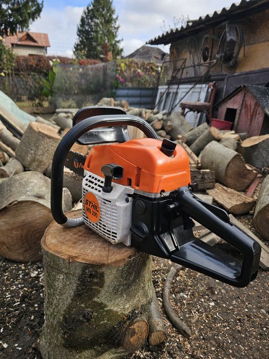 Vând drujba China lama+lanț noi