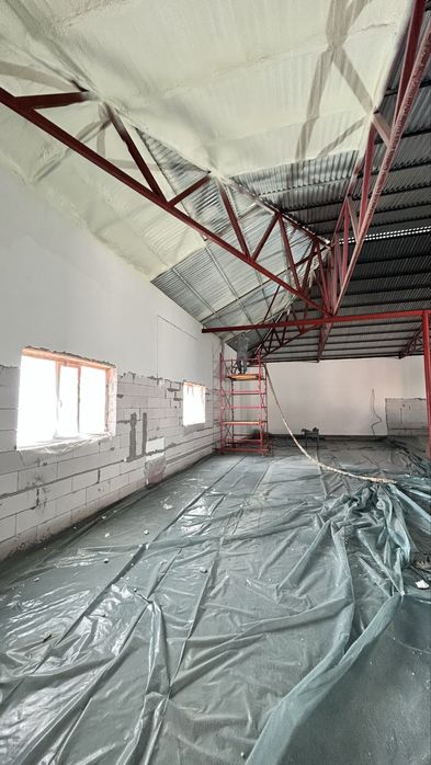 ППУ утипление домов,ангаров,овощехранилищь,складов.