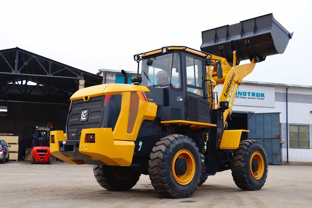 LiuGong 840H — 2,3 m³ kovsh, 20%dan lizing