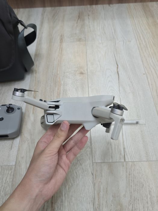 DJI Mini 3 с сумкой, 4K HDR