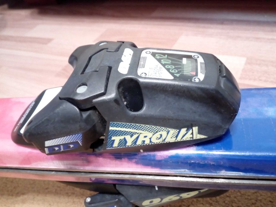 Schiuri 184 cm SPALDING MBS Red +  Legaturi Tyrolia 690 husa