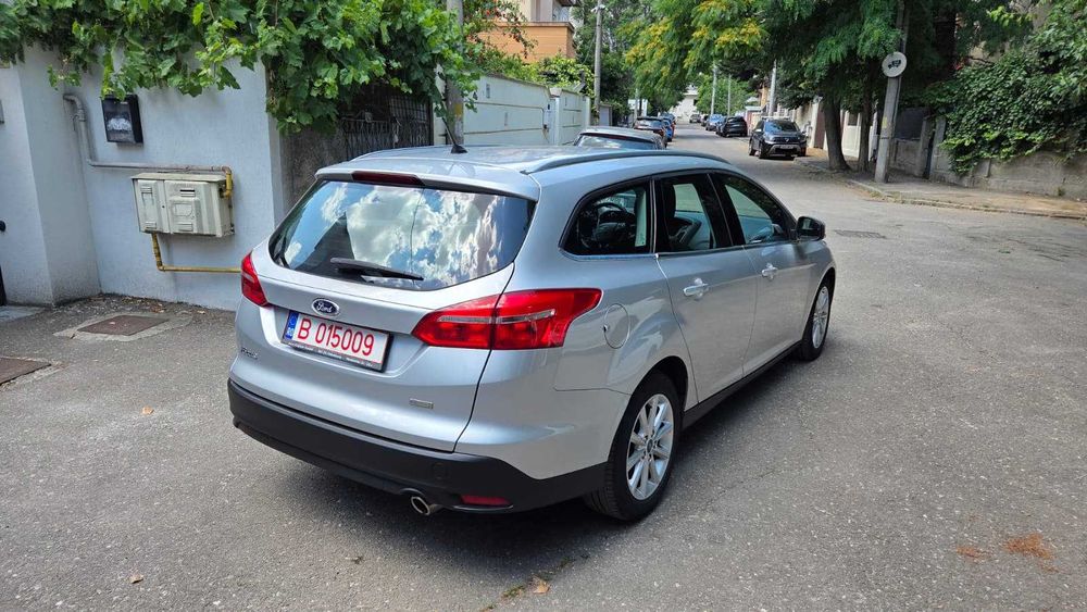 FORD Focus 2016 — imagine 5