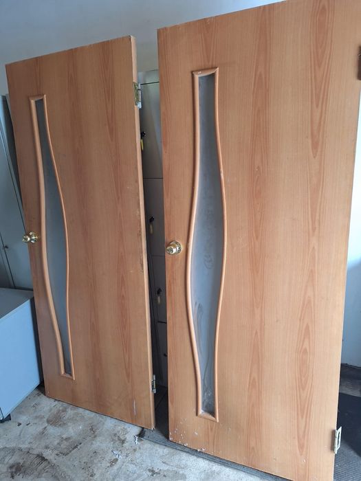 Продам межкомнатные двери