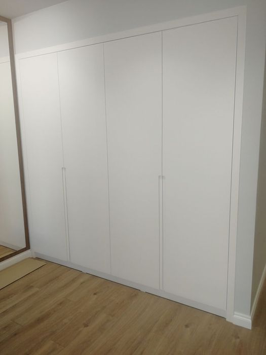 Сборка и установка корпусной мебели.