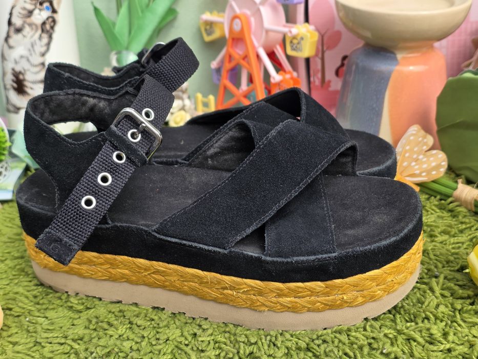 UGG оригинални сандали N38