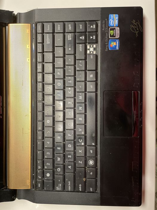 Laptop ASUS Editie limitata