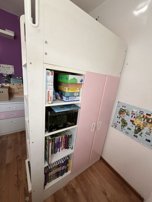 Pat suprapus IKEA cu birou si saltea